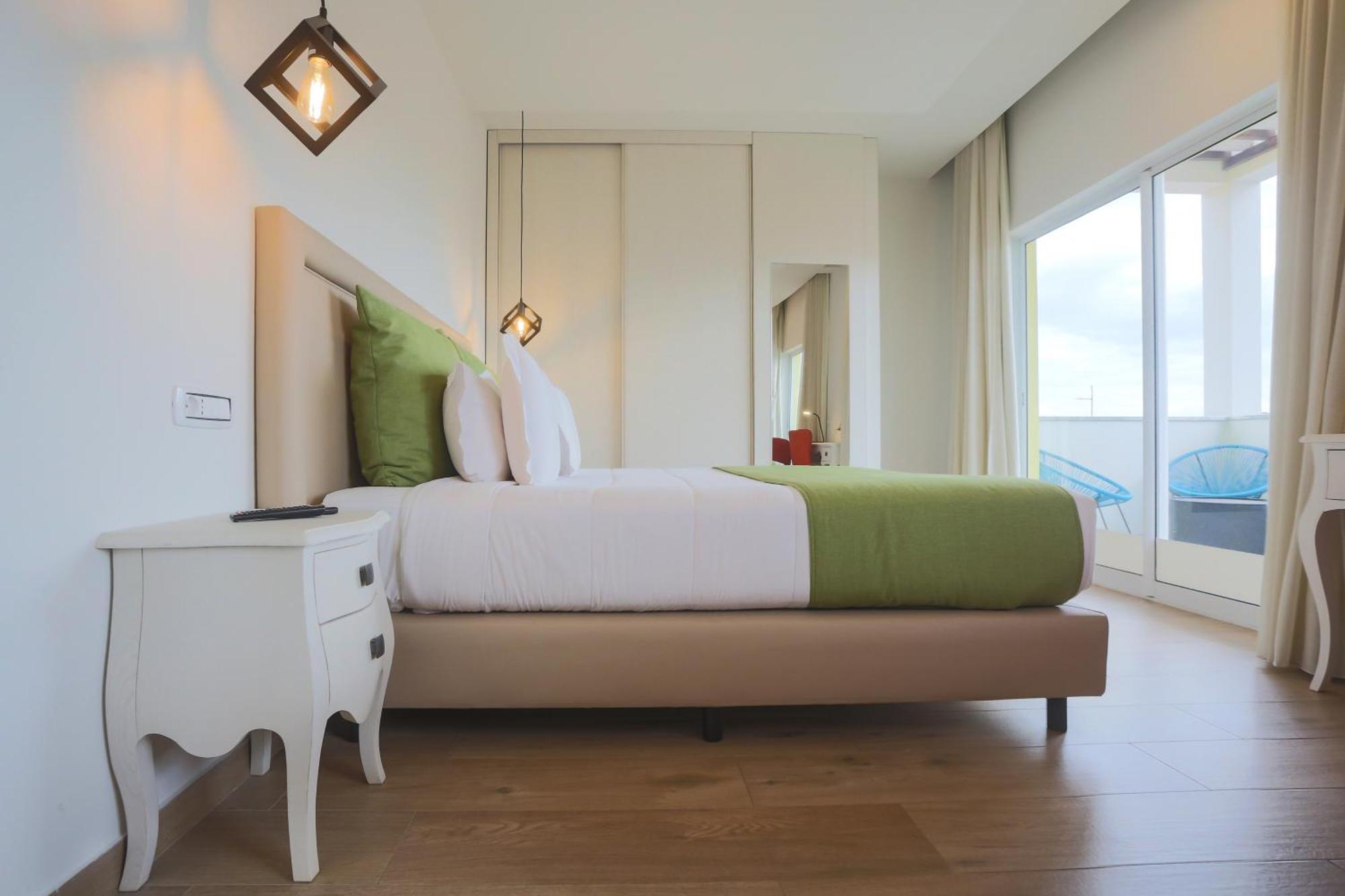 Santa Cruz Boutique Hotel Мінделу Екстер'єр фото